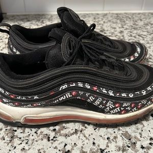 Nike air max men’s size 11